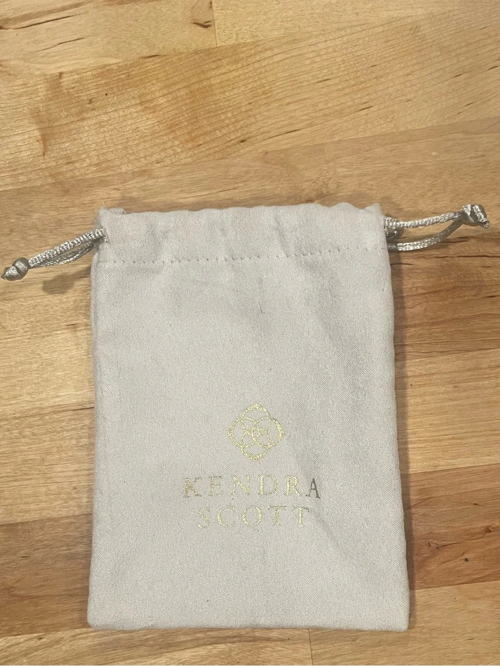 Kendra Scott Light Gray Mini Dust Bag